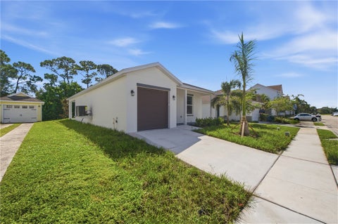 3344 N Park Drive, Fort Pierce, FL 34982