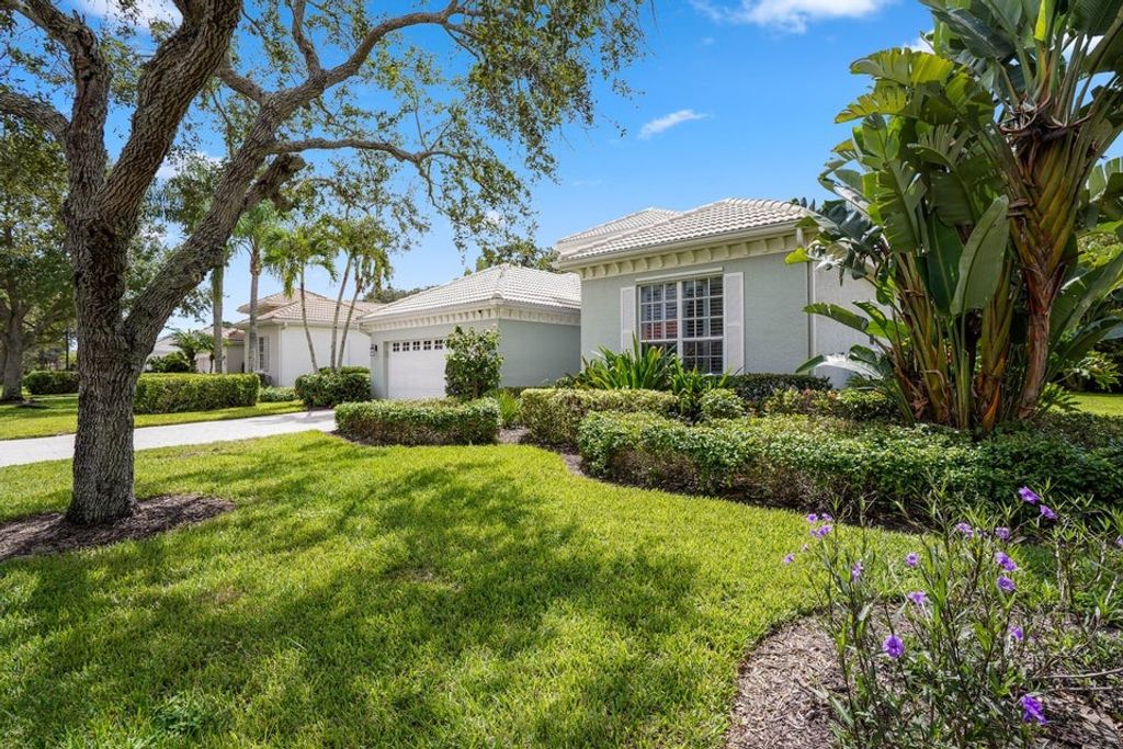 Photo of 889 Island Club Square, Vero Beach, FL 32963 (MLS # 291074)