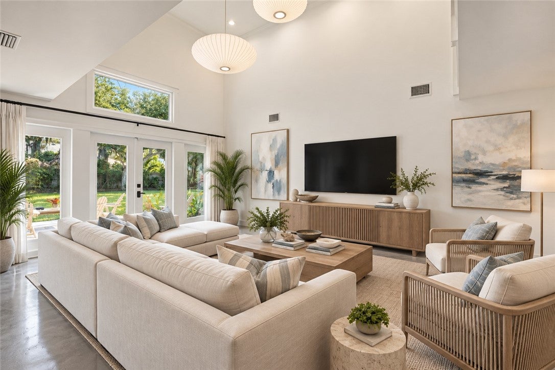 1346 River Ridge Drive