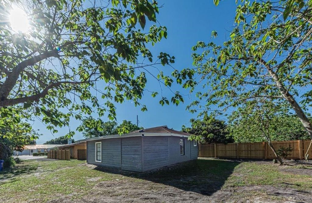 Photo of 4353 30th Avenue, Vero Beach, FL 32967 (MLS # 291733)