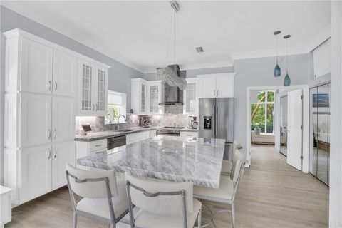 1255 Winding Oaks Circle E 604 Vero Beach FL 32963