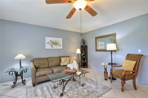 46 Woodland Drive 106, Vero Beach, FL 32962