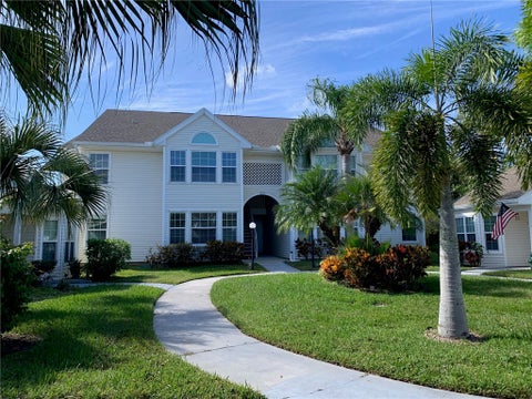 1915 Westminster Circle 3, Vero Beach, FL 32966