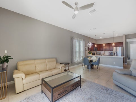 1804 Berkshire Circle Sw, Vero Beach, FL 32968