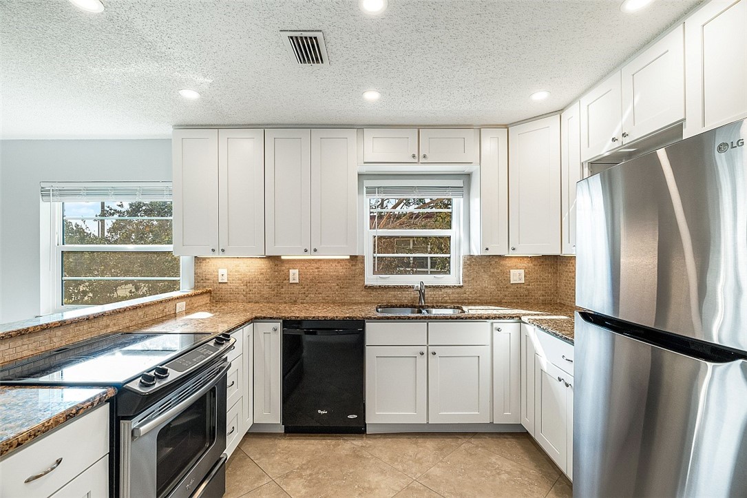 49 Woodland Drive 201