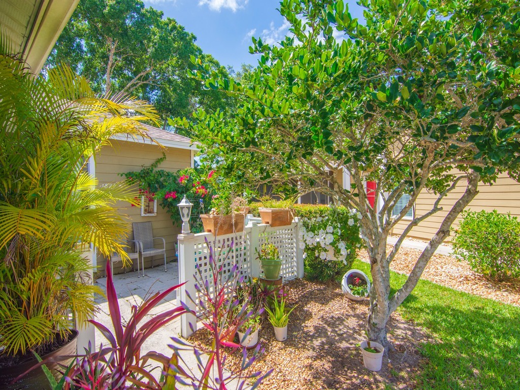 1827 Sixty Oaks Lane