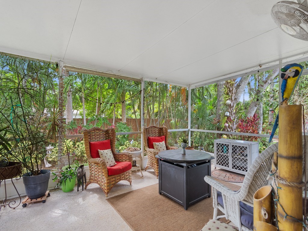 Vero Beach, Florida 32966, United States, 2 Bedrooms Bedrooms, ,2 BathroomsBathrooms,Residential,Active,127262