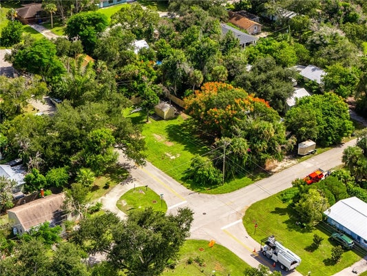 2676 11TH AVE, VERO BEACH, FL 32960 - Image f23ff08dfec30aebff91902be6201546/561450816