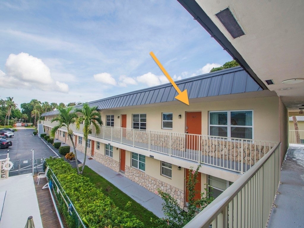 923 22nd Place 209, Vero Beach