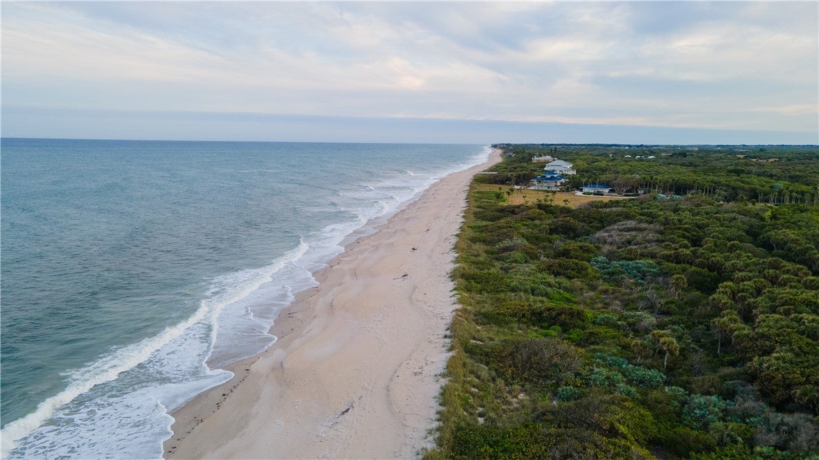 12096 Highway A1A