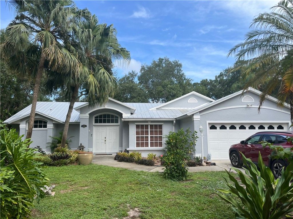 Photo of 1946 Hedden Place, Vero Beach, FL 32966 (MLS # 290966)