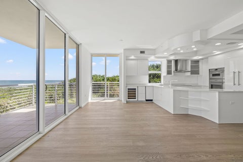 4802 N Highway A1a 2g, Hutchinson Island, FL 34949