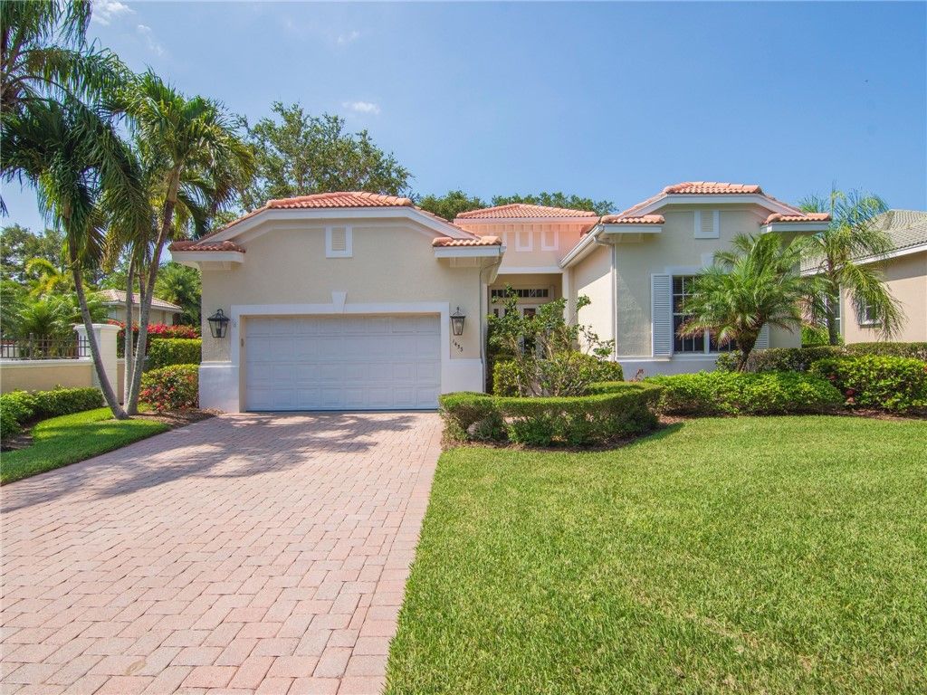 Photo of 1453 W Island Club Square, Vero Beach, FL 32963 (MLS # 291611)