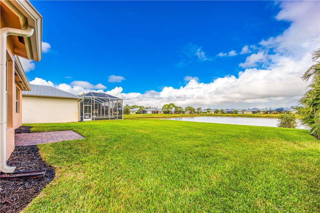 1122 4th Lane SW