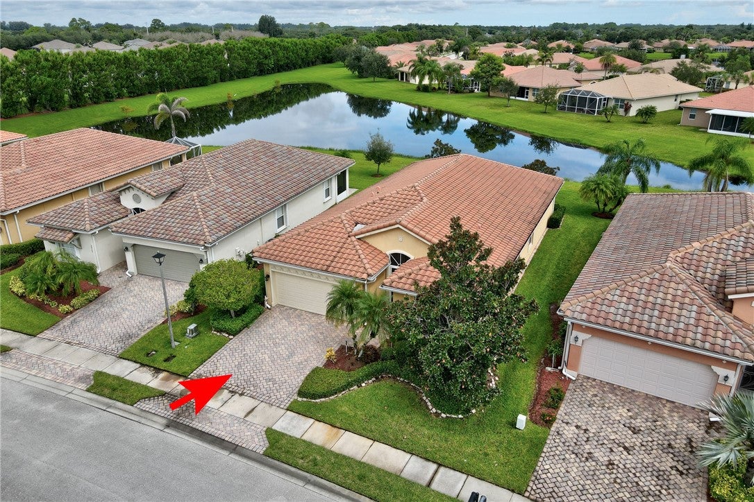 6396 Lennox Lane