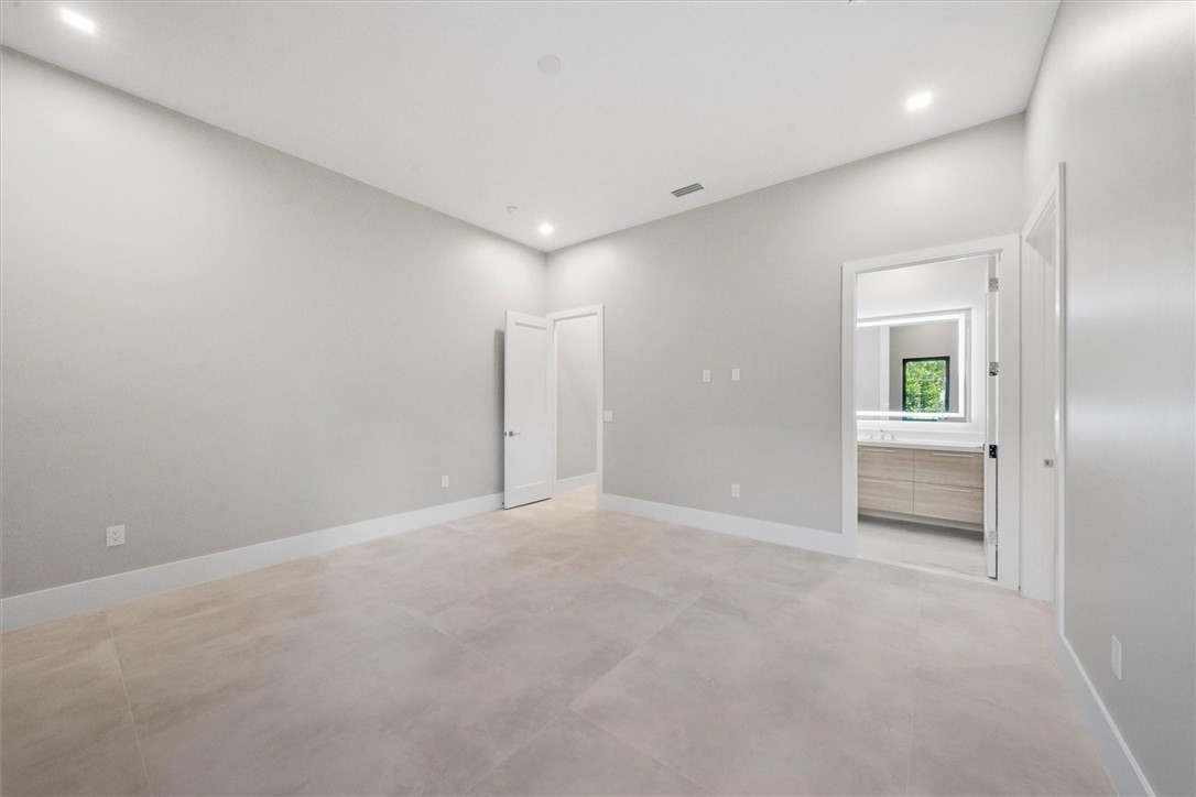 Vero Beach, Florida 32963, United States, 4 Bedrooms Bedrooms, ,5 BathroomsBathrooms,Residential,Active,191821