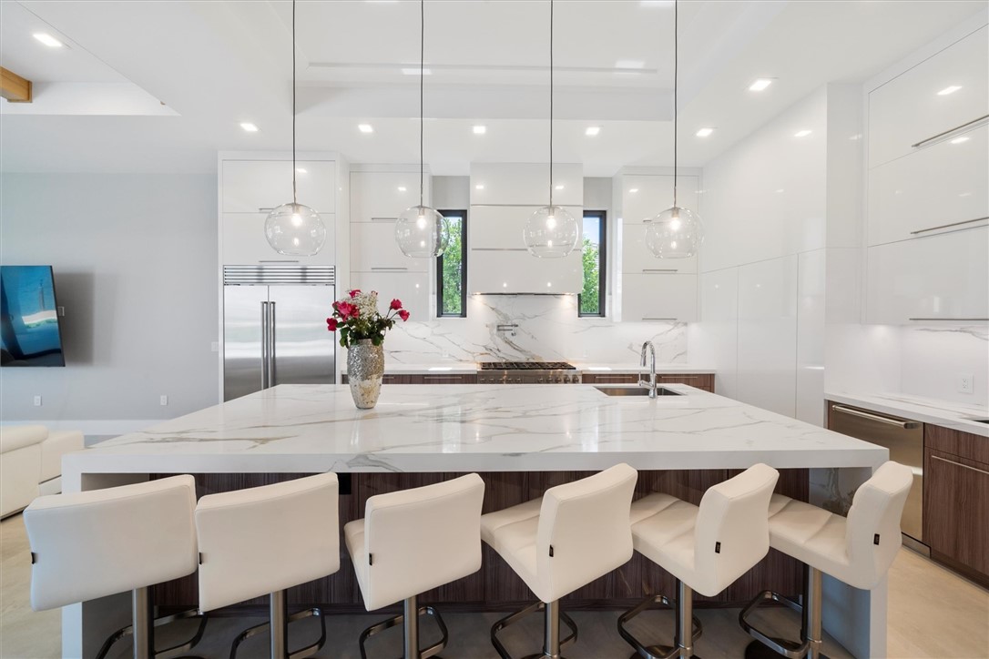 Vero Beach, Florida 32963, United States, 4 Bedrooms Bedrooms, ,5 BathroomsBathrooms,Residential,Active,191821