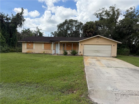 1305 26th Avenue Sw, Vero Beach, FL 32962