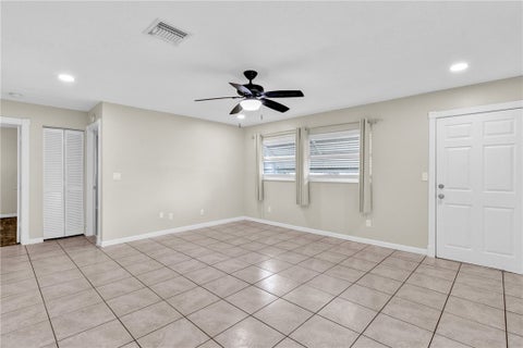 425 Easy Street, Sebastian, FL 32958