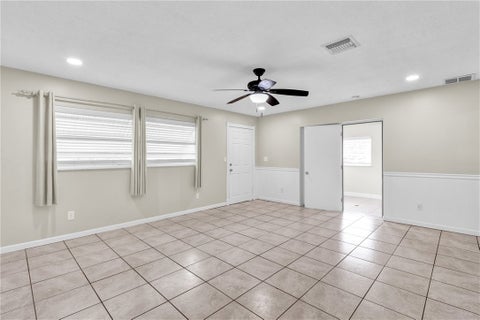 425 Easy Street, Sebastian, FL 32958