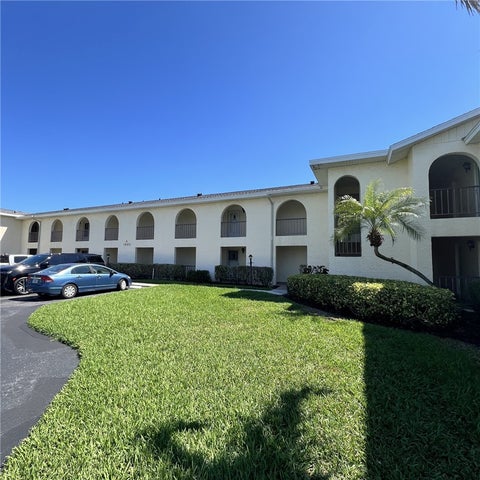 1860 Robalo Drive A104, Vero Beach, FL 32960