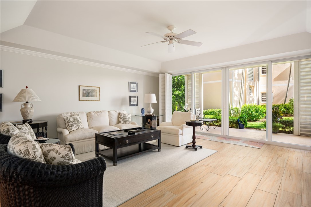 1250 W Southwinds Boulevard 111