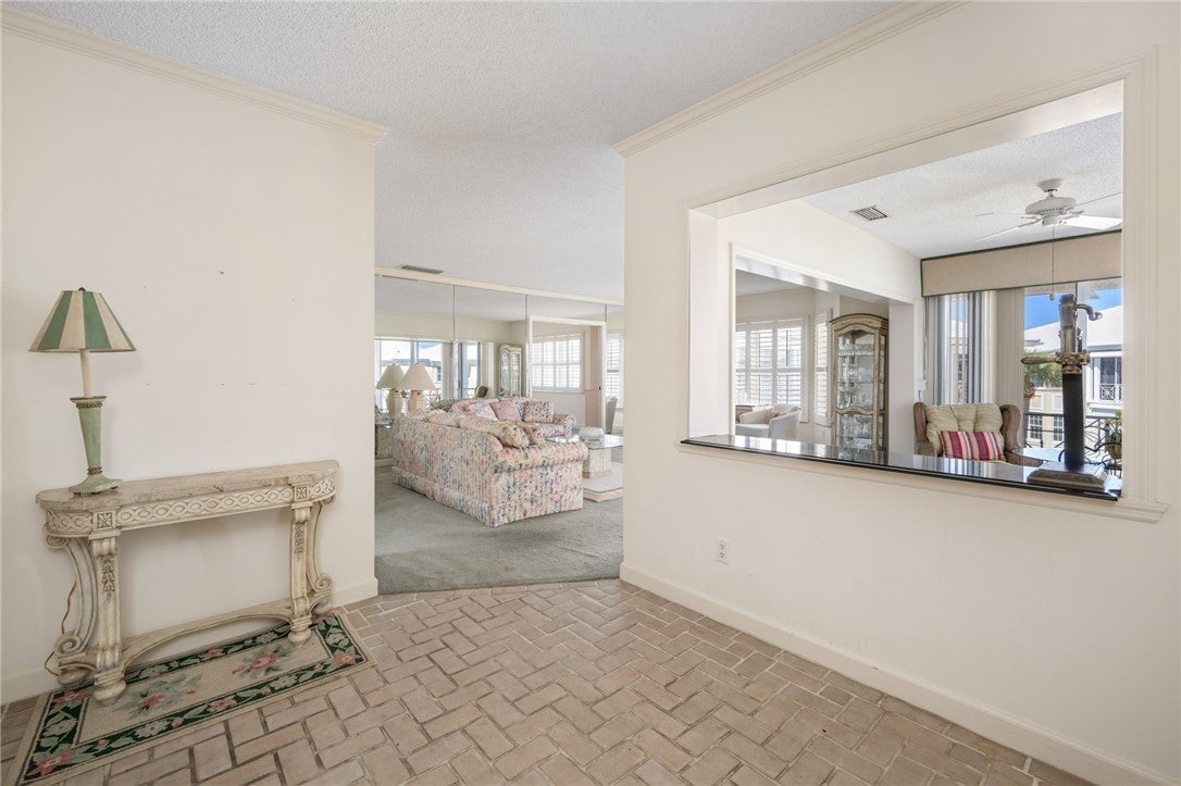1150 Reef Road B-18