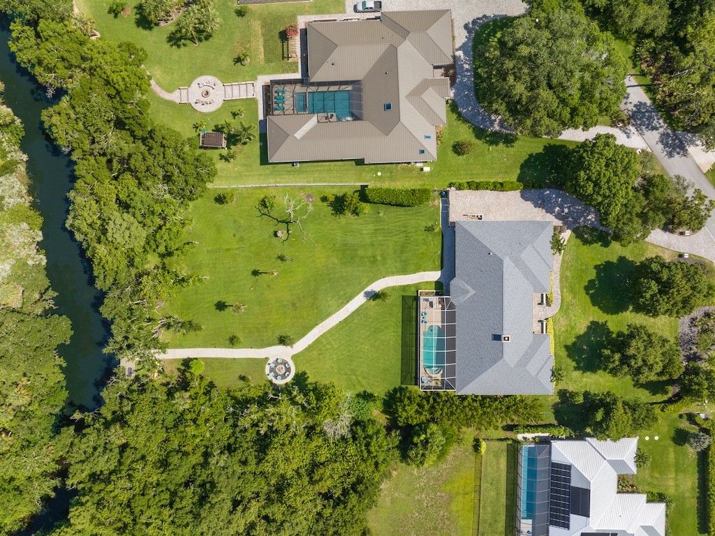 Photo of 86 Blue Island Street, Sebastian, FL 32958 (MLS # 288388)
