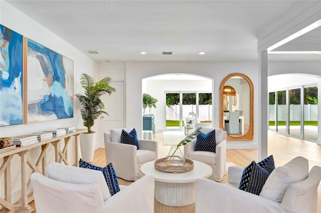 Photo of 1615 E Camino Del Rio, Vero Beach, FL 32963 (MLS # 291480)