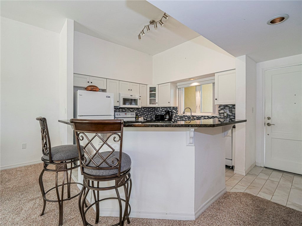 5025 Harmony Circle 202