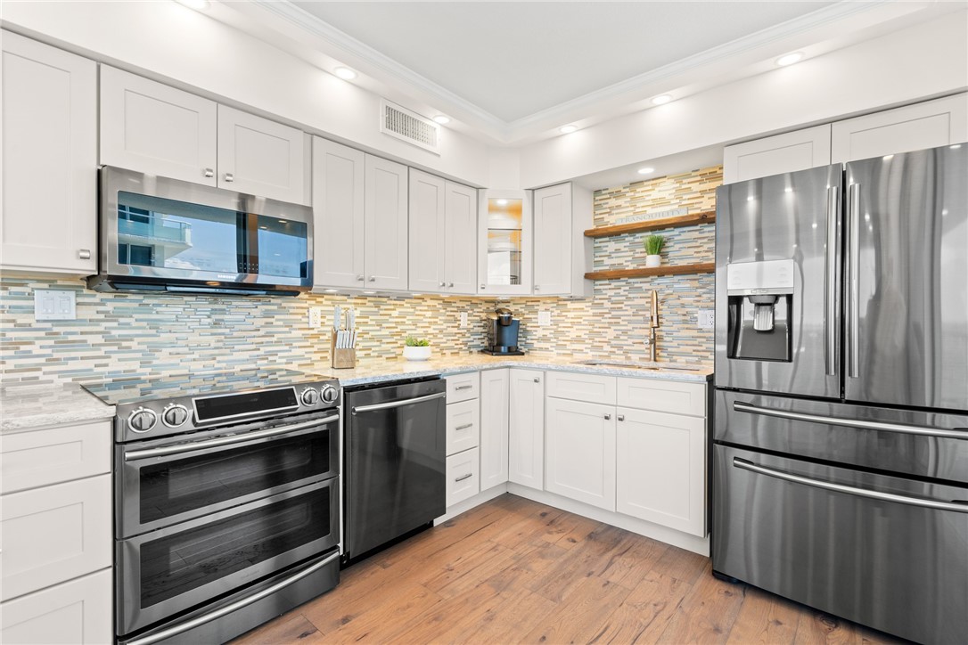 Vero Beach, Florida 32963, United States, 2 Bedrooms Bedrooms, ,2 BathroomsBathrooms,Residential,Active,36977