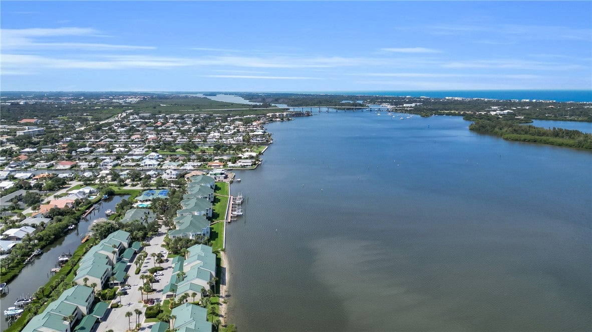 1845 Tarpon Lane G304