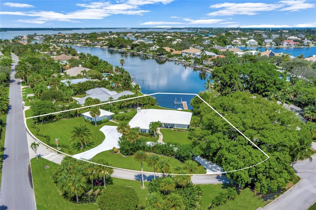 Photo of 1986 Mooringline Drive, Vero Beach, FL 32963 (MLS # 291031)