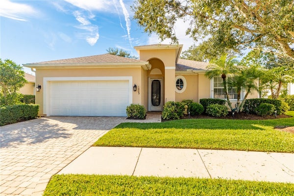 1305 SHORELINE CIR, SEBASTIAN, FL 32958 - Image fe2b8e3067d43c0f107c52bc0f90e75e/2012687606