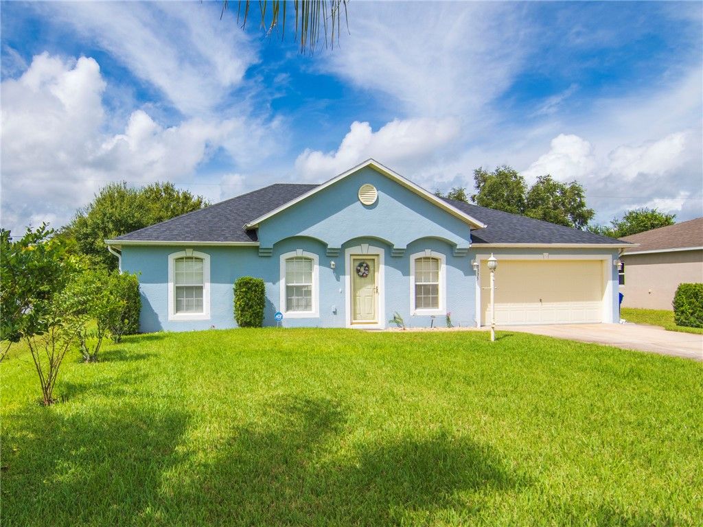 Photo of 8335 105th Avenue, Vero Beach, FL 32967 (MLS # 291262)