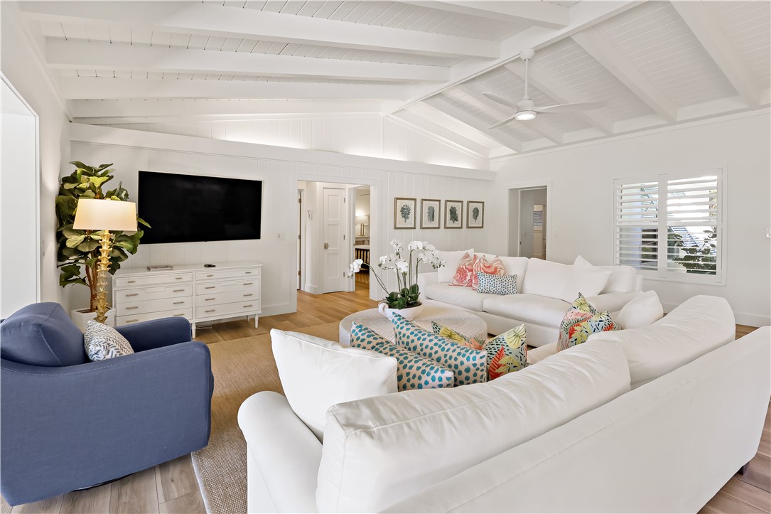 405 Live Oak Drive