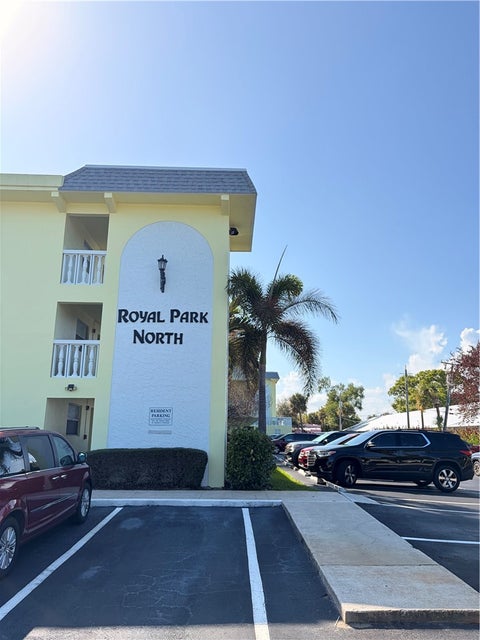 1100 Ponce De Leon Circle N308, Vero Beach, FL 32960