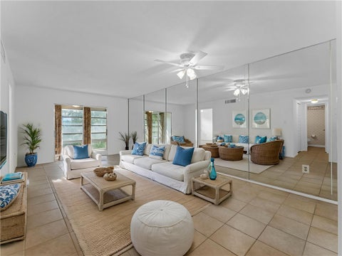 1100 Ponce De Leon Circle N308, Vero Beach, FL 32960