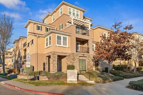 Photo of 3251 Monaghan St, Dublin, CA 94568 (MLS # 41120662)