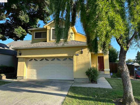 Photo of 890 Buckskin Terrace, Brentwood, CA 94451 (MLS # 41119533)