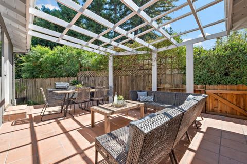 A home in Portola Valley