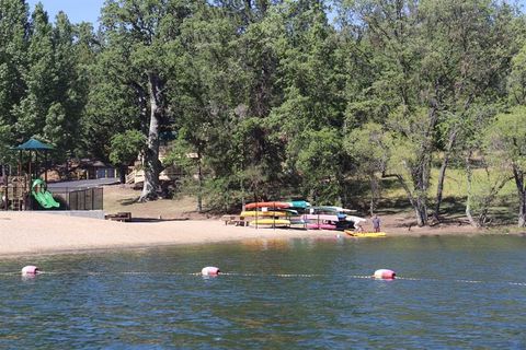 A home in Groveland