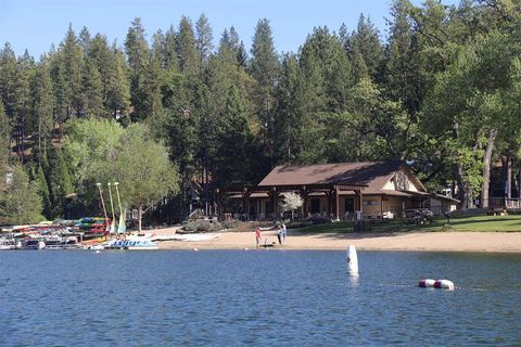 A home in Groveland