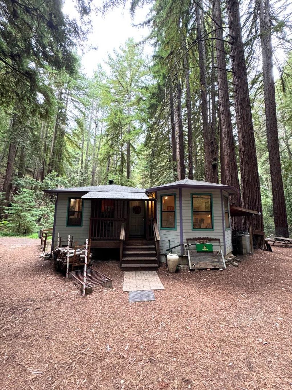 Photo of 700 Laurel View Road, Los Gatos, CA 95033 (MLS # ML82023204)