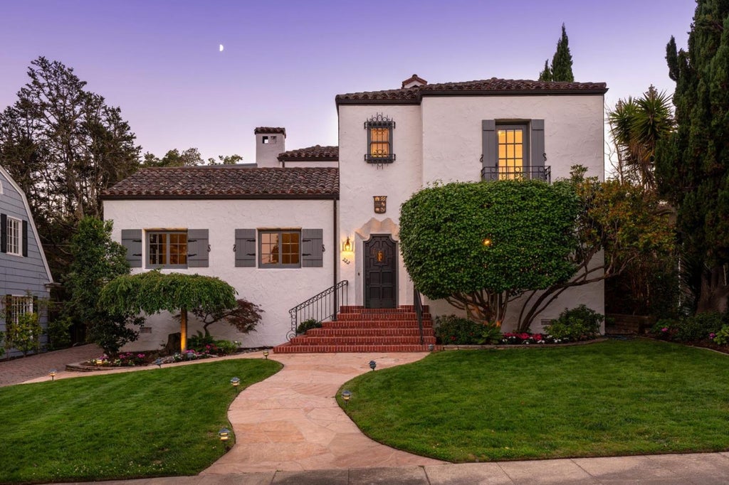 Photo of 222 Harvard Road, San Mateo, CA 94402 (MLS # ML82058524)
