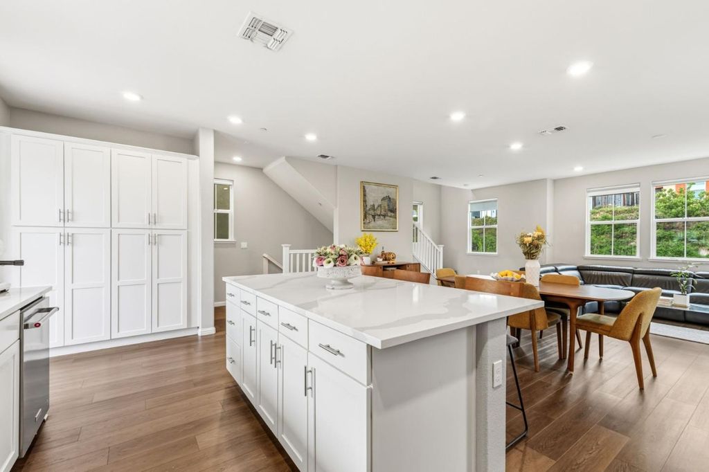 Photo of 24185 Amaranth Loop, Hayward, CA 94541 (MLS # ML82040950)