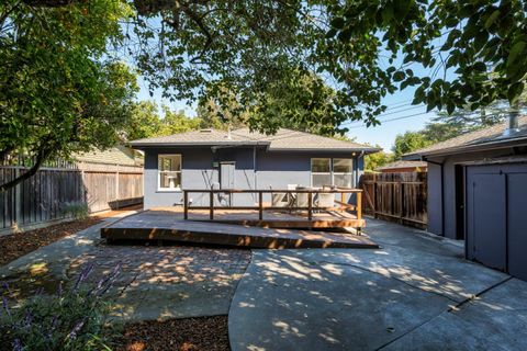 A home in Palo Alto