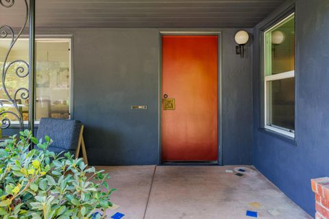 A home in Palo Alto