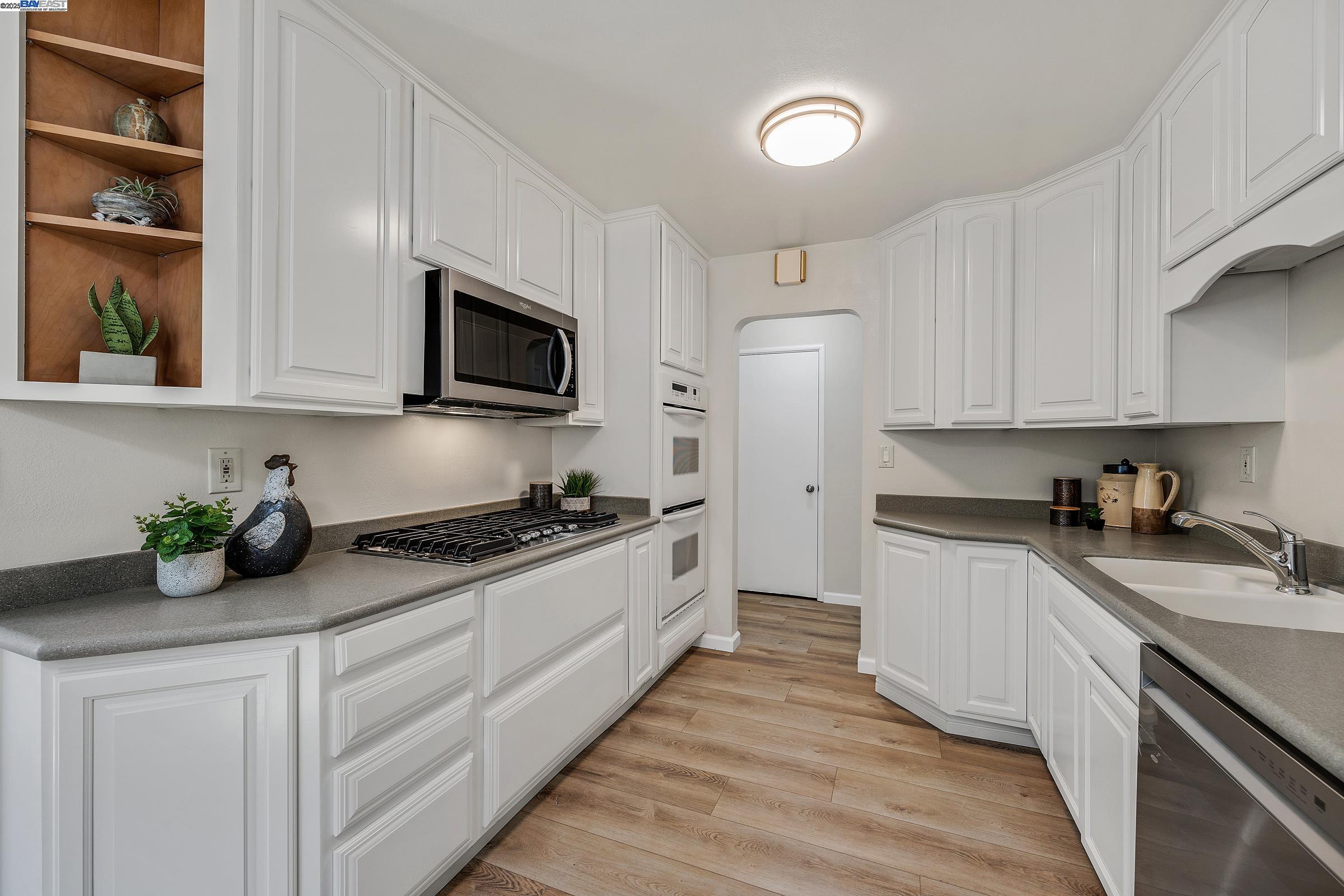 Livermore, California 94550, United States, 3 Bedrooms Bedrooms, ,2 BathroomsBathrooms,Residential,Active,172923