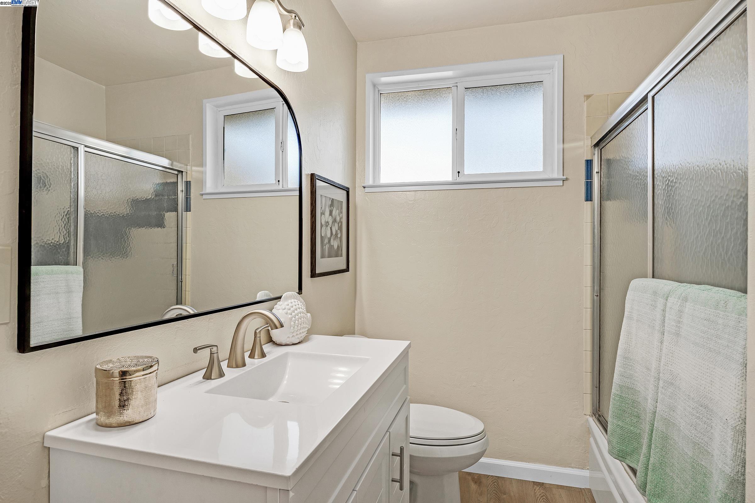 Livermore, California 94550, United States, 3 Bedrooms Bedrooms, ,2 BathroomsBathrooms,Residential,Active,172923